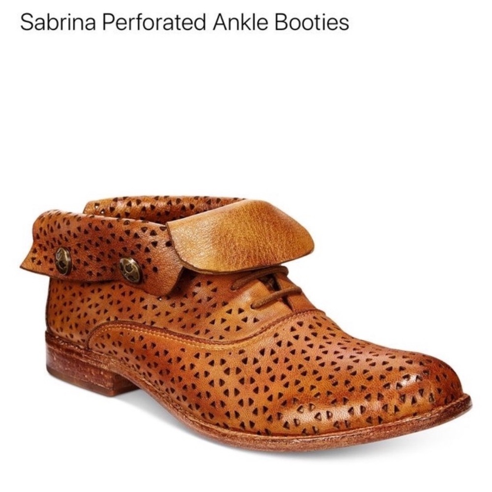 Patricia Nash Brown Ankle Boots with Classic Broguing